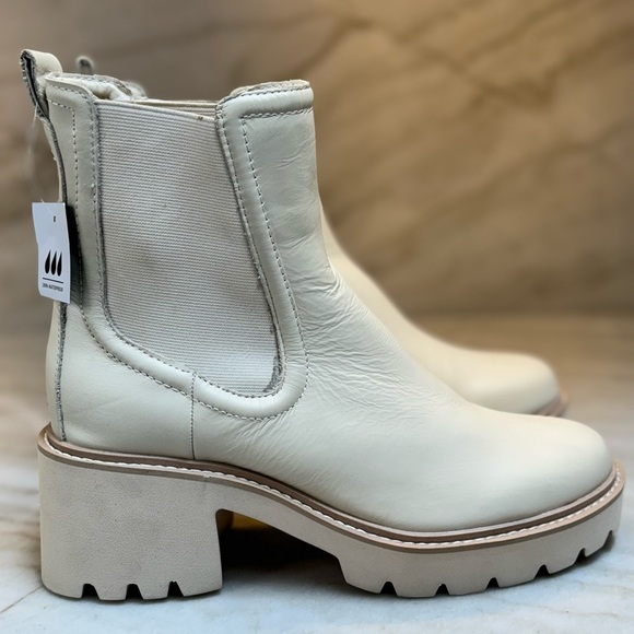 Dolce Vita Hawk H2O Waterproof Ivory
Leather Chelsea Bootie Brand New size 7.5 - Picture 4 of 7